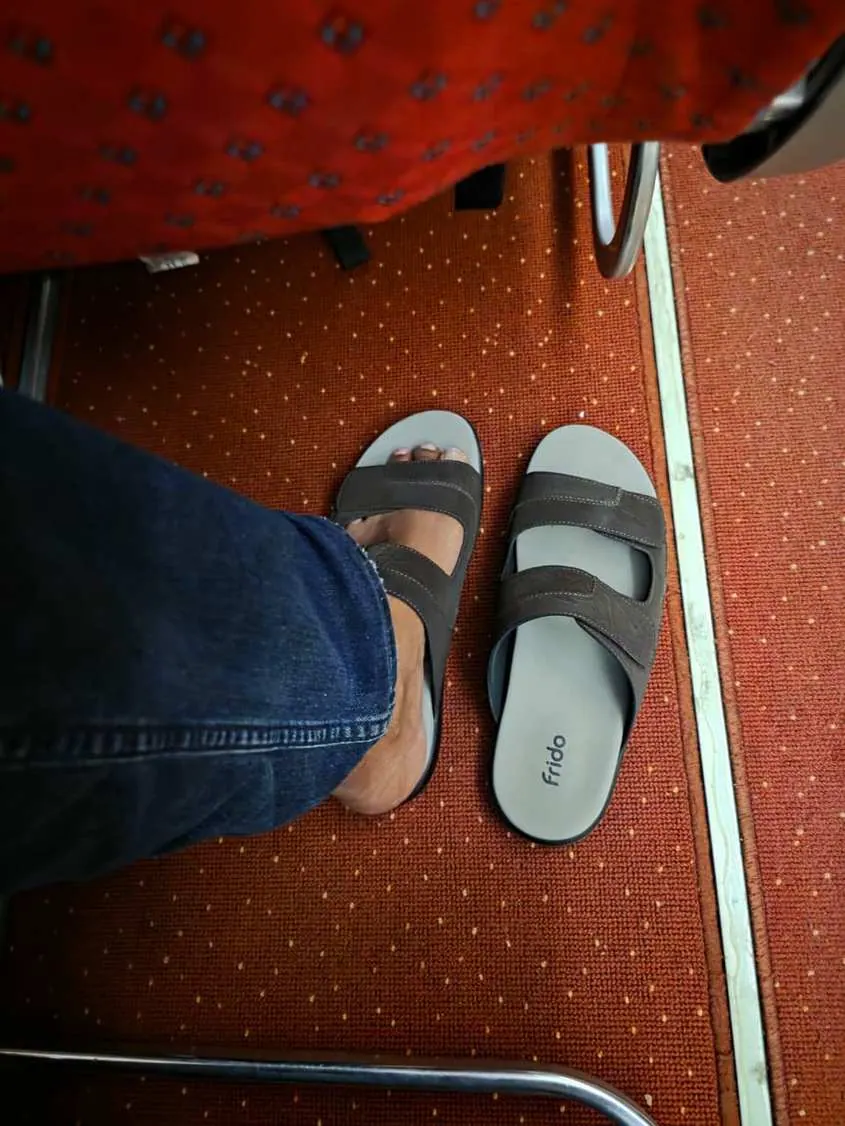 Frido Cloud Comfort sandals — cushioned dual-strap sandals worn outdoors